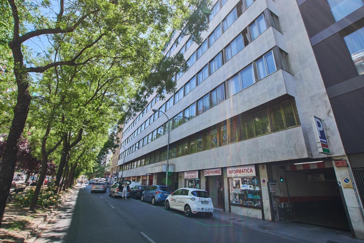 Apartamentos Juan Bravo Madryt Zewnętrze zdjęcie