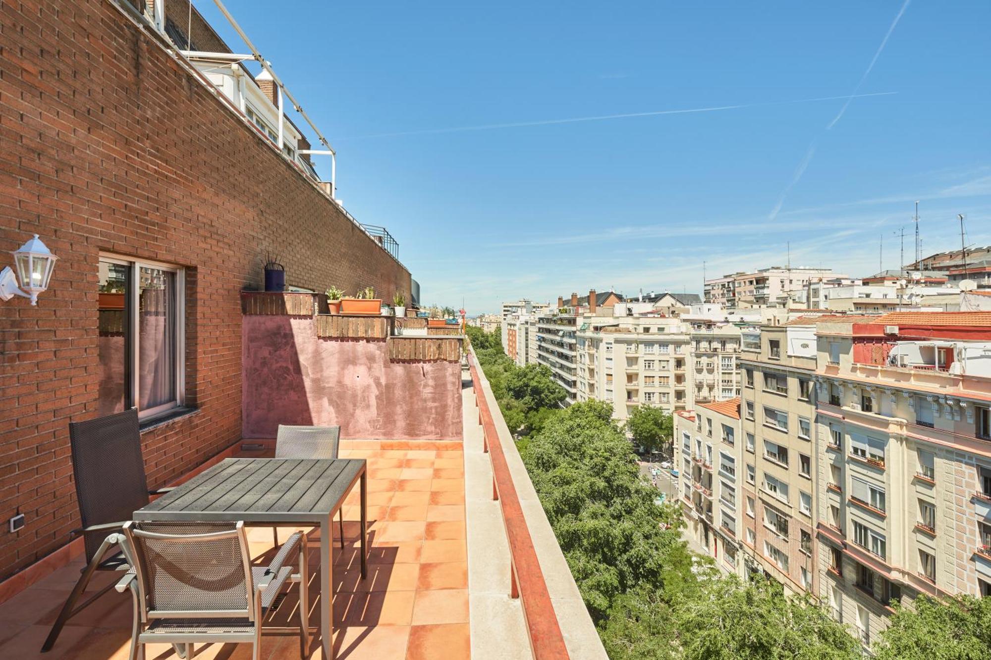 Apartamentos Juan Bravo Madryt Zewnętrze zdjęcie